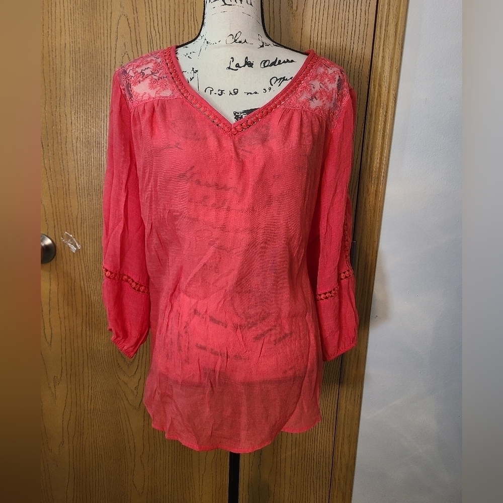 Zac & Rachel Pink Lace Embroidered Boho Top